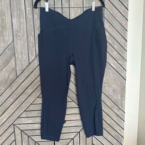 LuluLemon Navy Leggings Size 14